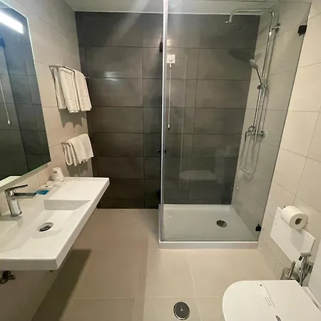 Sra Da Conceicao 2* פראיה דה מירה